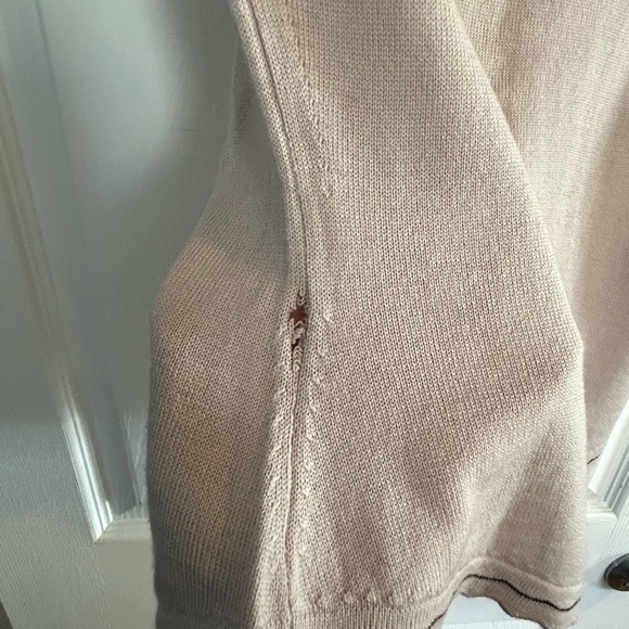 Chloe pink wool top - size M - flawed - Picture 4 of 4